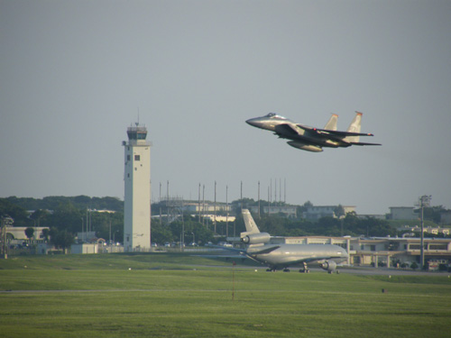 61kadena-f15
