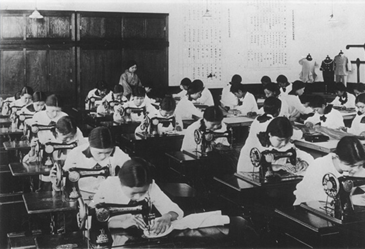 写真：立正女子職業学校