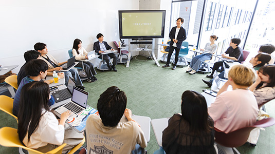 経営学部 学部 大学院 文教大学