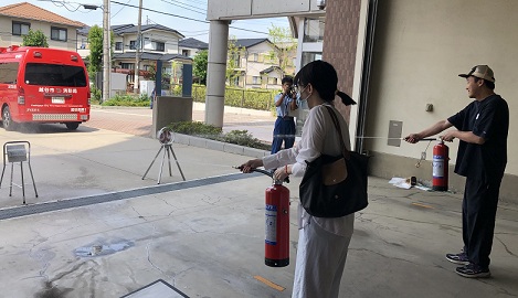消火器①.jpg