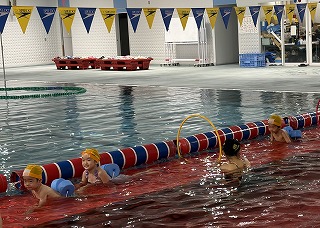 0708 ブログプール水遊び (1).jpg