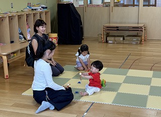 
                    
                      ぶんぶんひろば７月号　～小さなおともだち、こんにちは！～
                    
                    