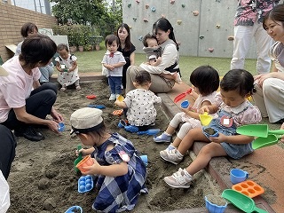 ぶんぶんひろば９月号　～小さなおともだち、こんにちは！～