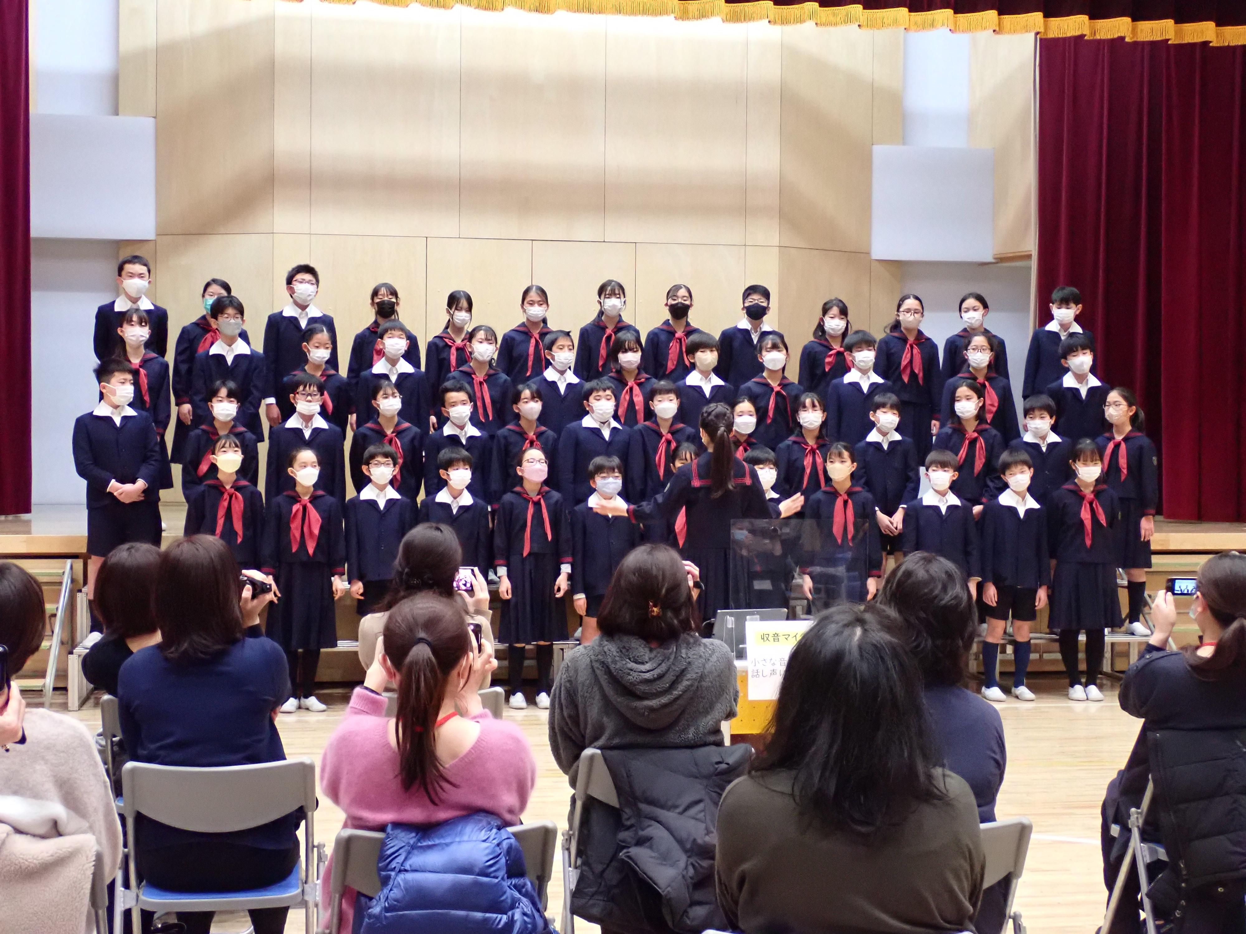 ６年生を送る会　保護者鑑賞日