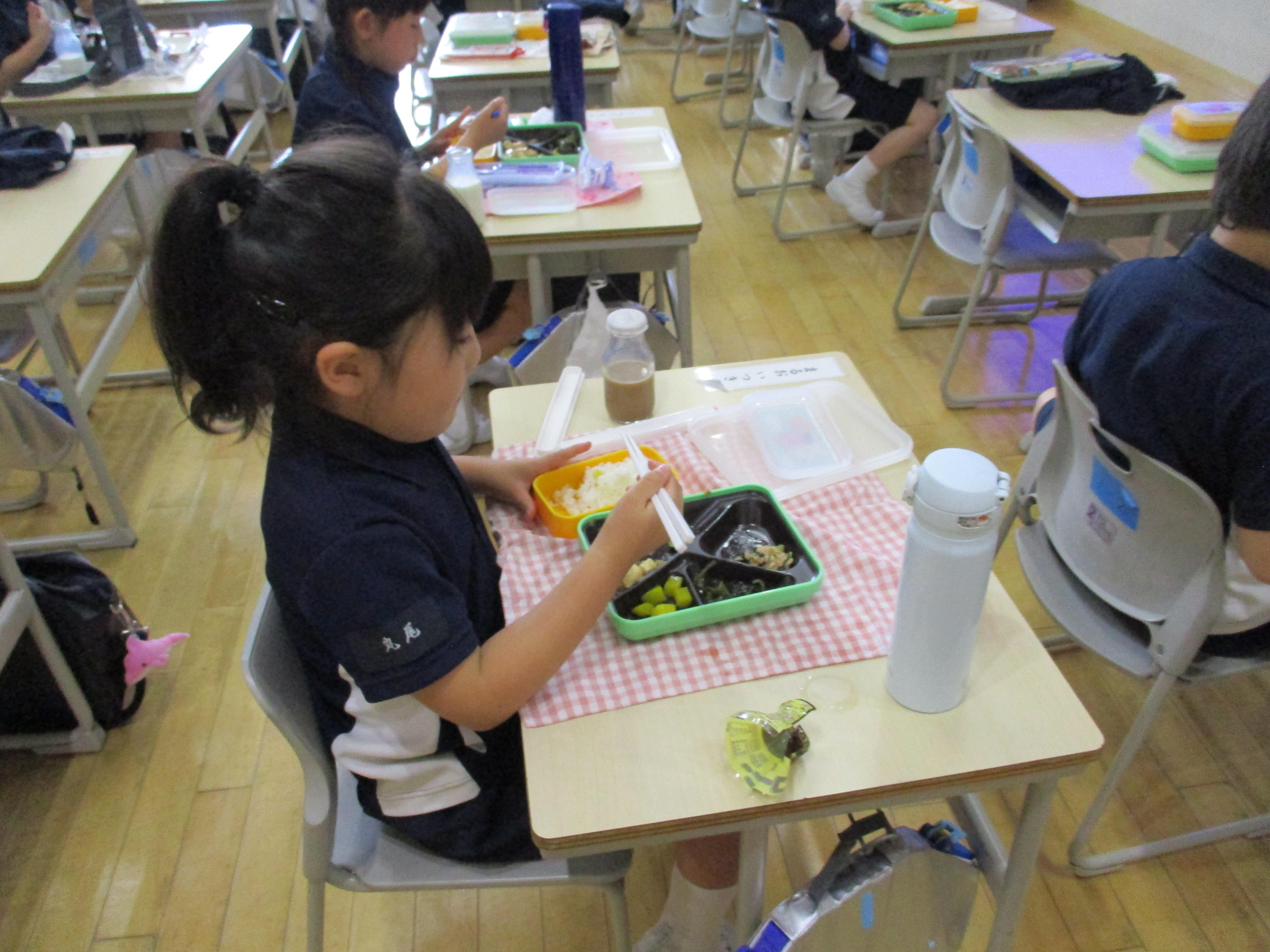 1年生もセレクト弁当がスタートしました！