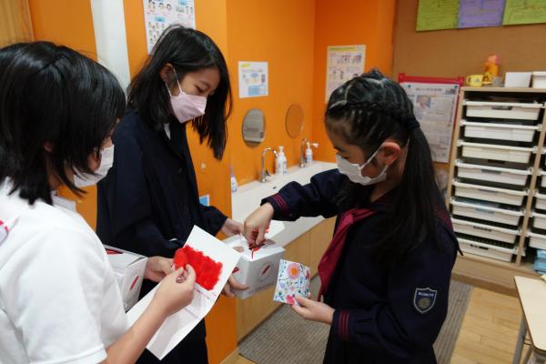 赤い羽根共同募金