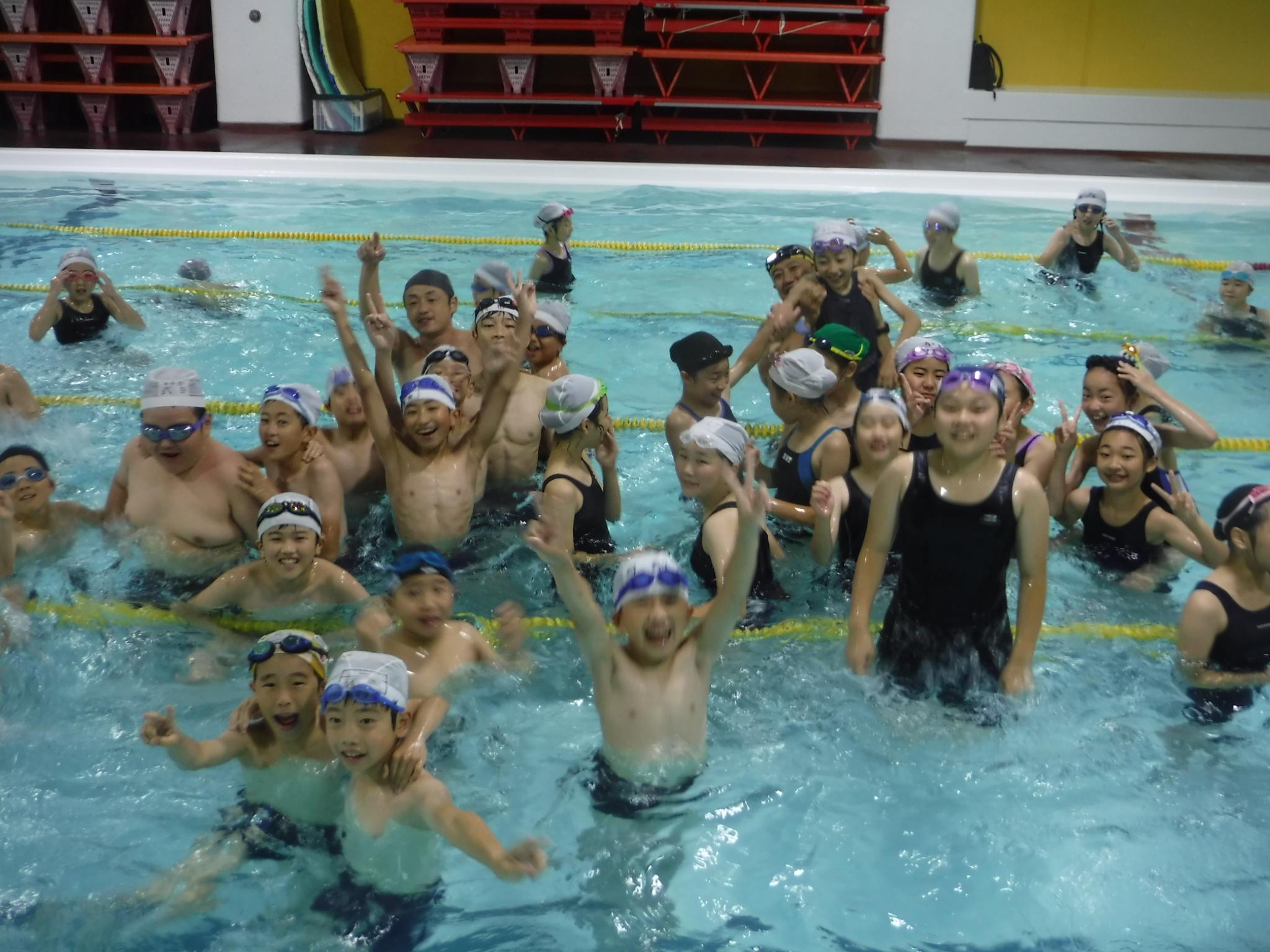 水泳教室 ３ ６年 最近の行事 文教大学付属小学校